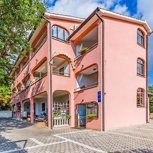 House Mocibob Tar-Vabriga