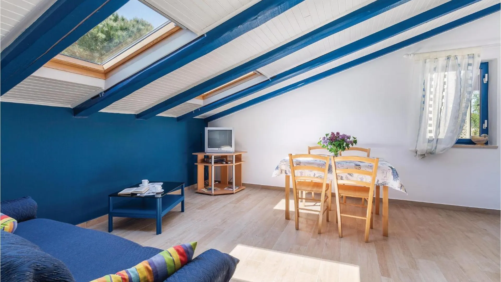 Cozy Apartment In Tar With House Sea View Tar-Vabriga