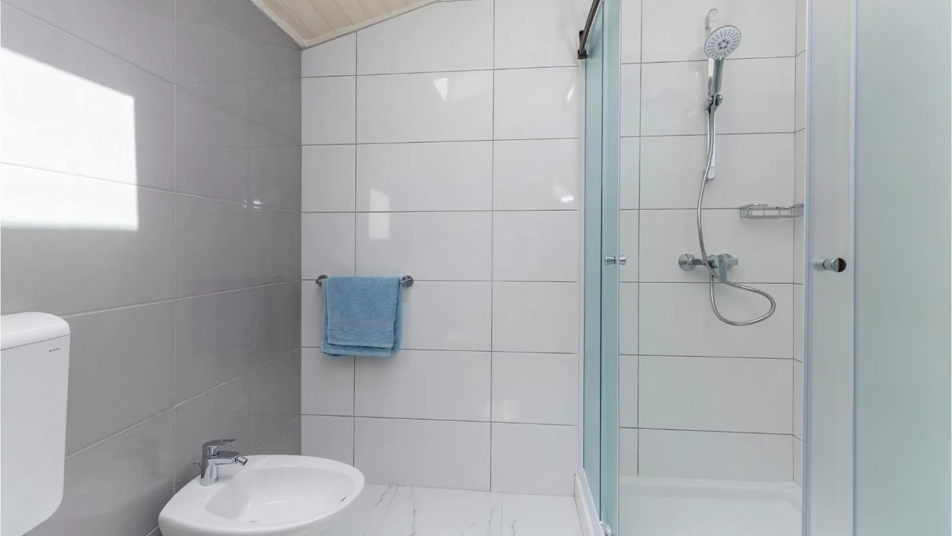 Cozy Apartment In Tar With House Sea View Tar-Vabriga